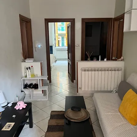 公寓 A Due Passi Dalla Lanterna *